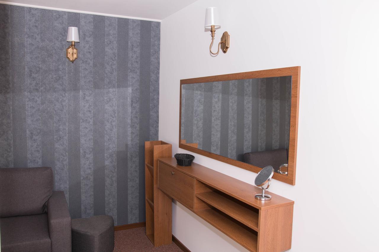 Hotel Măgurele Εξωτερικό φωτογραφία