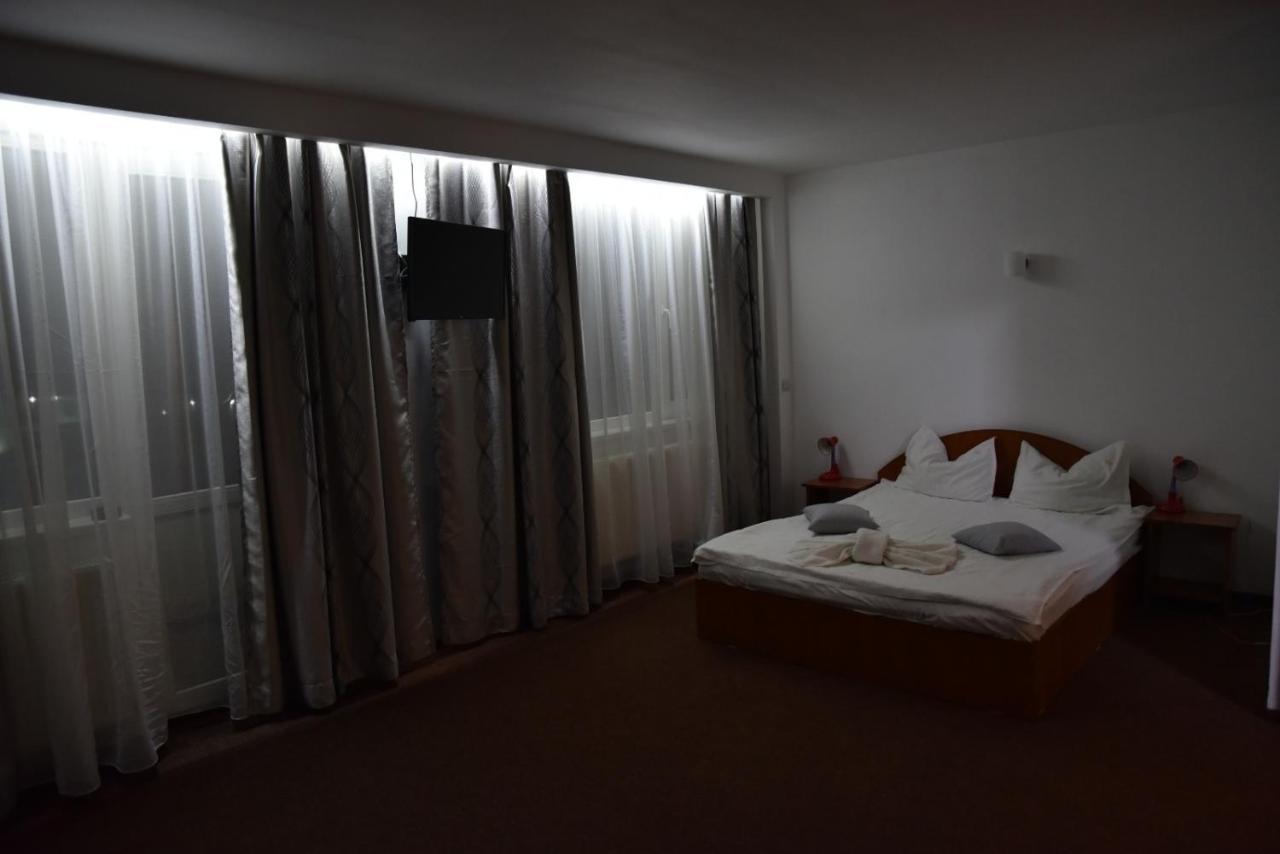 Hotel Măgurele Εξωτερικό φωτογραφία