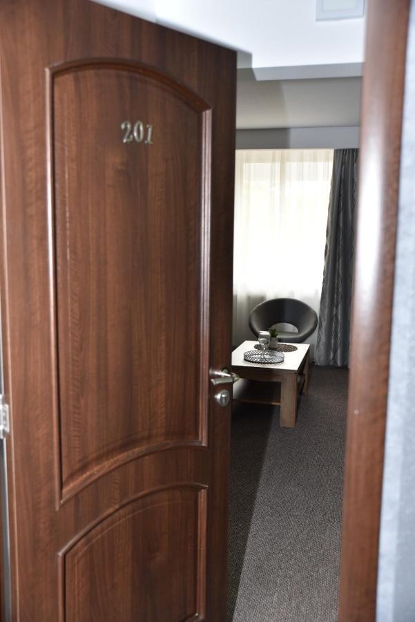 Hotel Măgurele Εξωτερικό φωτογραφία