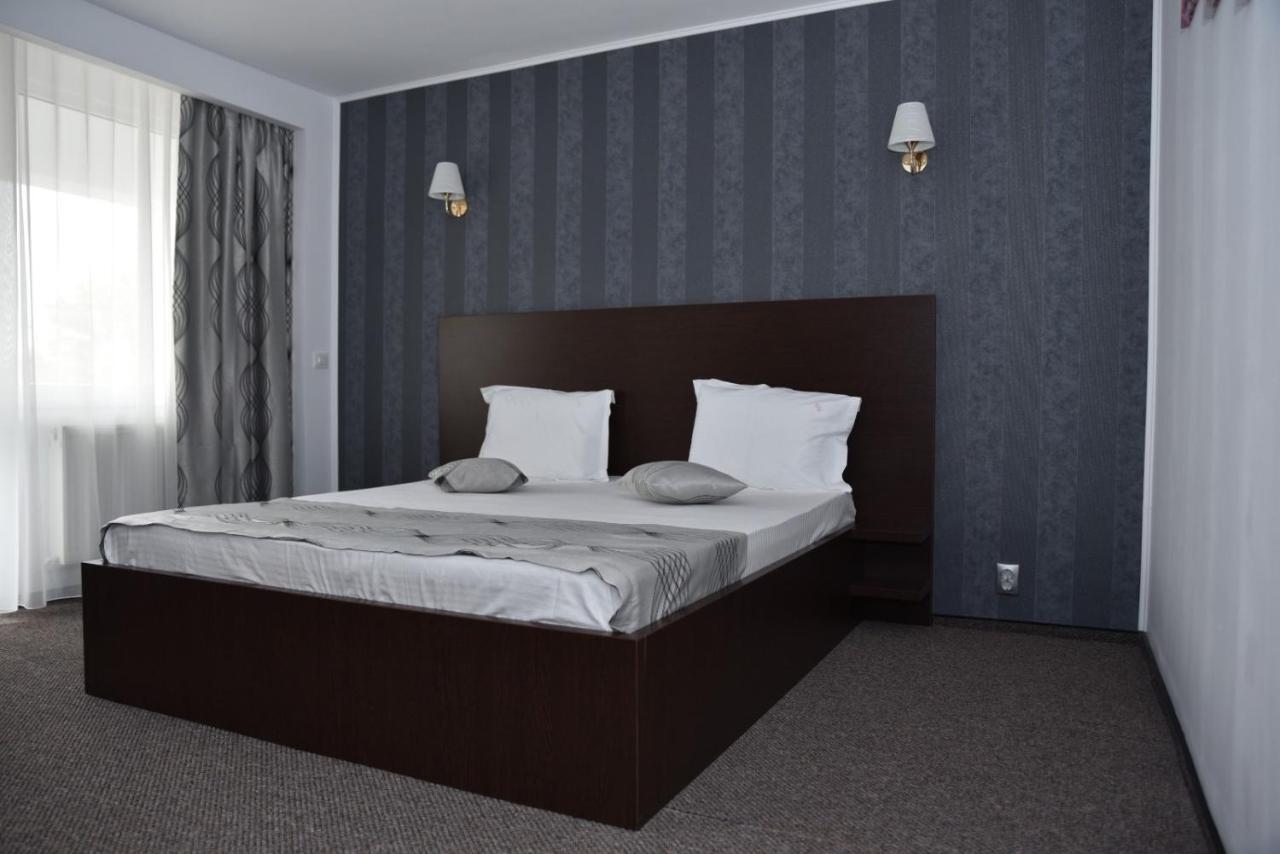 Hotel Măgurele Εξωτερικό φωτογραφία