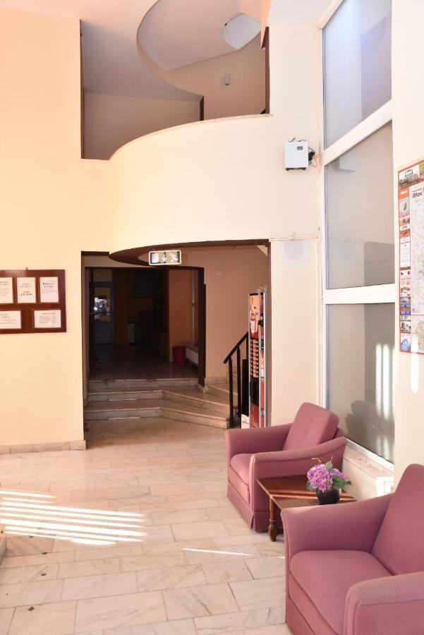 Hotel Măgurele Εξωτερικό φωτογραφία